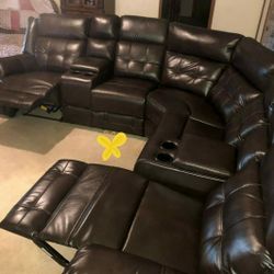 Amazon2027 Power Reclining Sectional