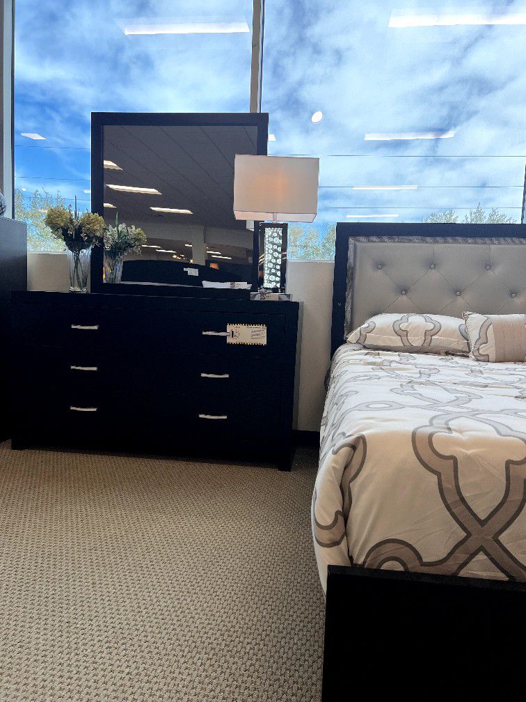 SETB9280 JAYLEN BLACK BEDROOM GROUP