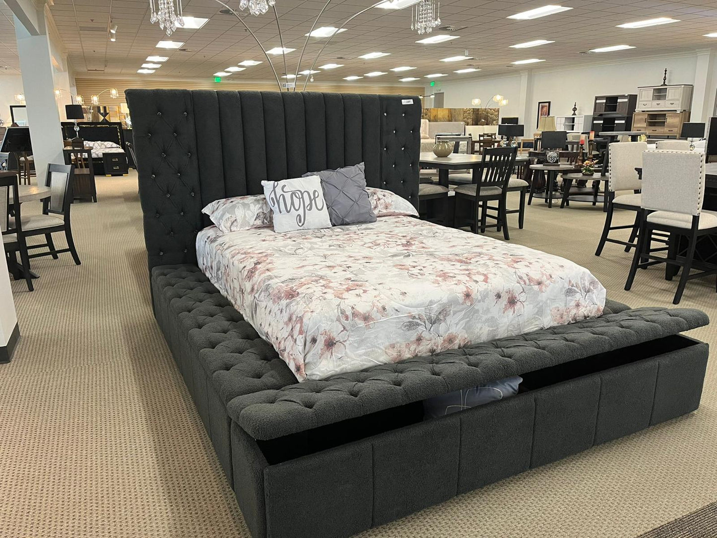 5201CL-ALL DANBURY CHARCOAL BED