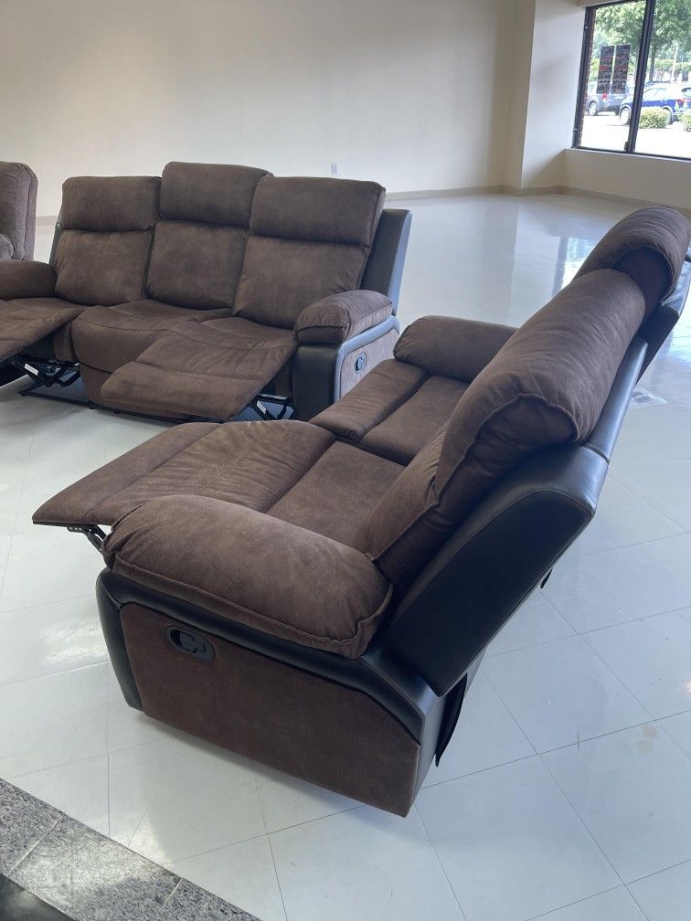 Woodsway Brown Reclining Living Room Set