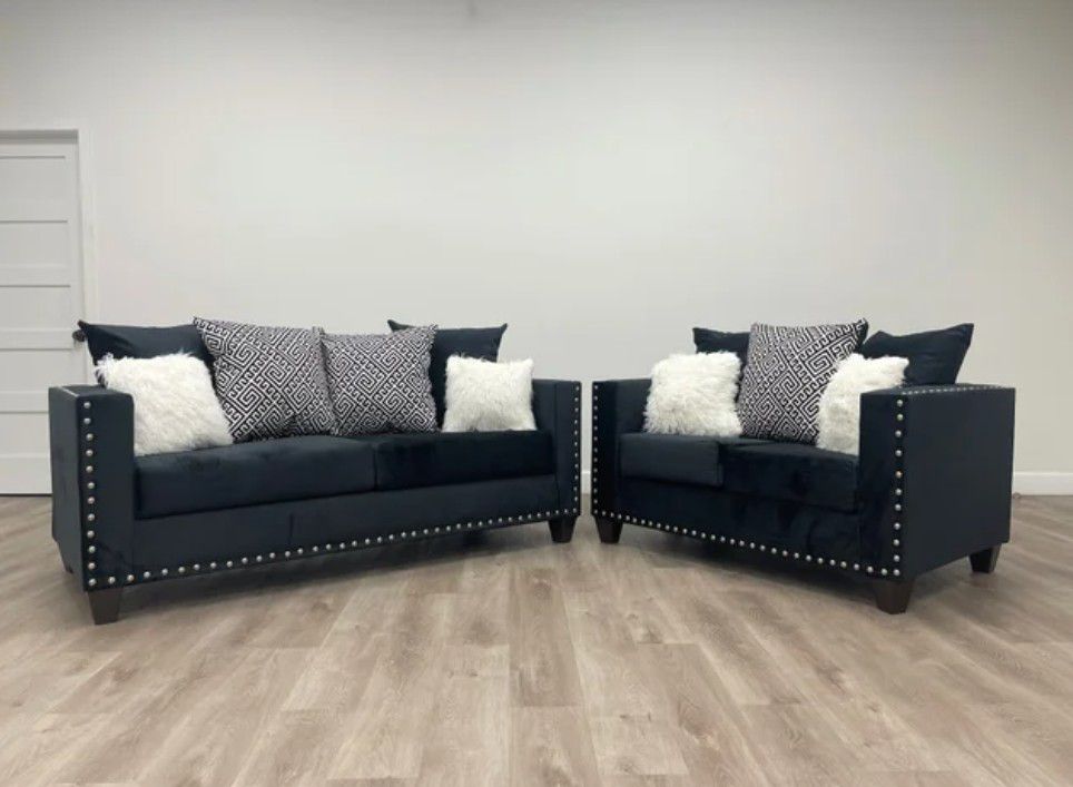 Cinderella Sofa & Loveseat **FLASH SALE**