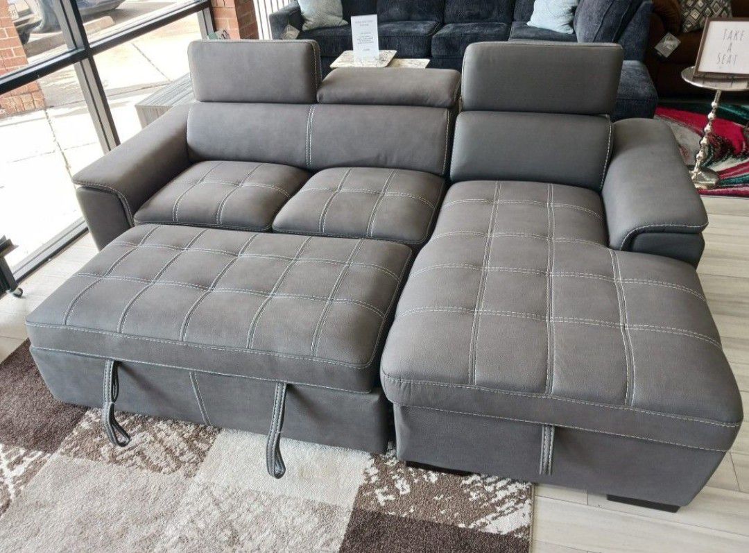 Diego Sectional With Pull-Out Bed